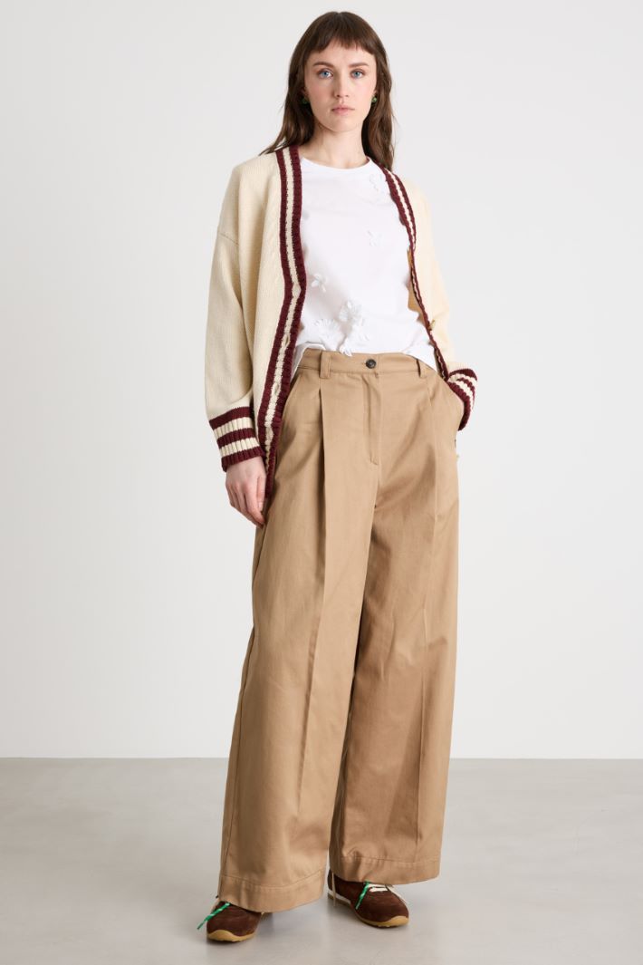 Pantalone ampio in gabardina Intrend