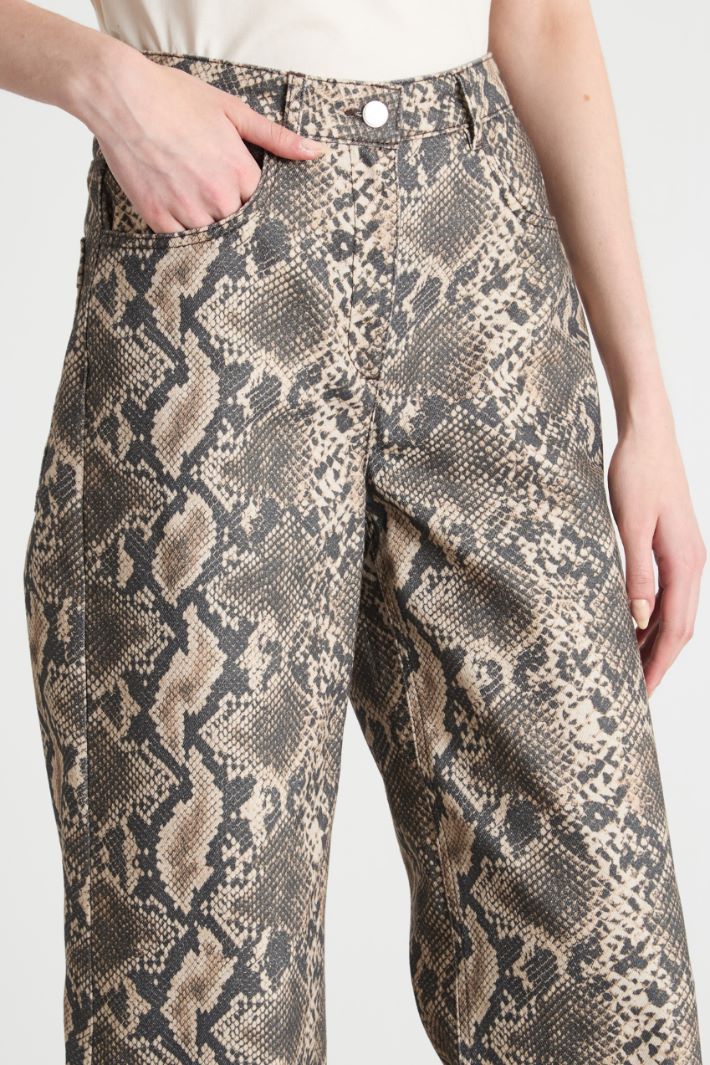 Animal-print trousers Intrend - 3