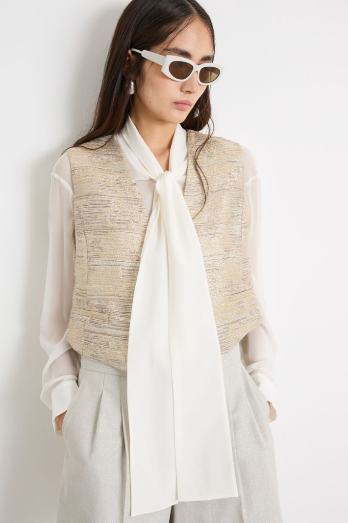 Laminated basketweave gilet Intrend - 2
