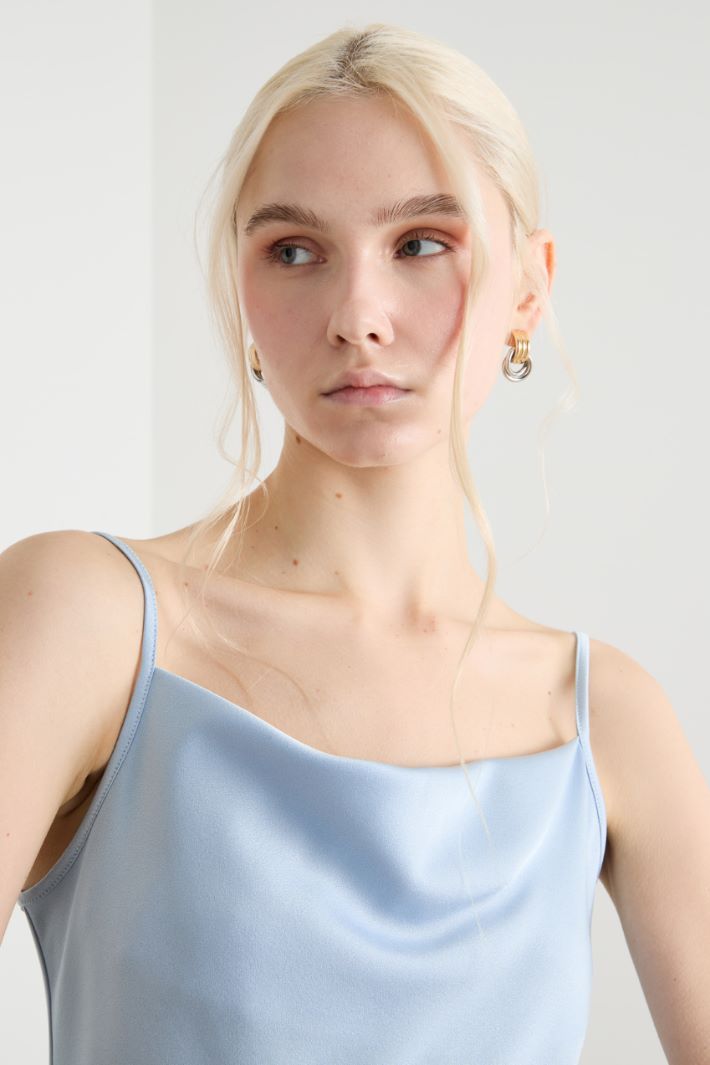 Fluid satin slip top Intrend - 3