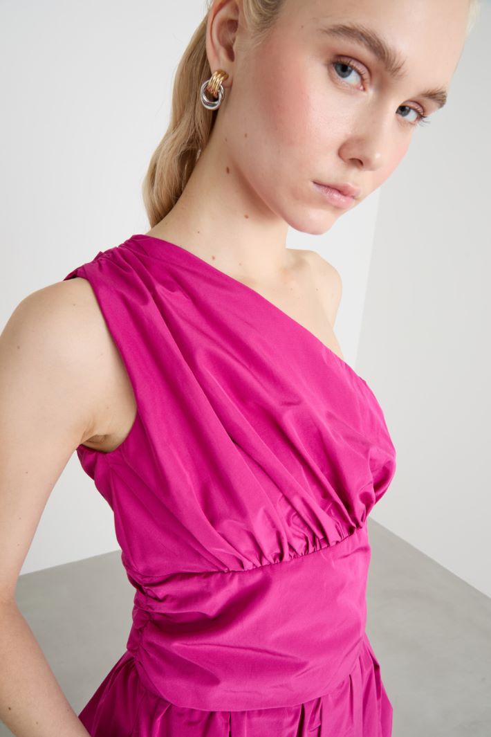 One-shoulder taffeta top Intrend - 3