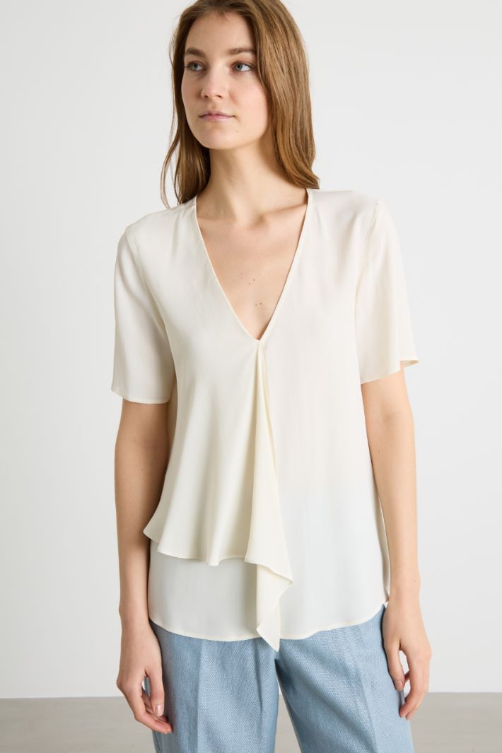 Asymmetric ruffle blouse Intrend - 2