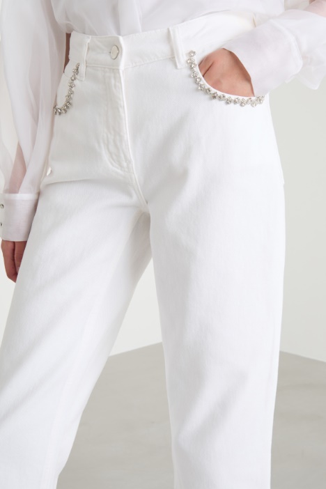 Jeans regular fit con strass