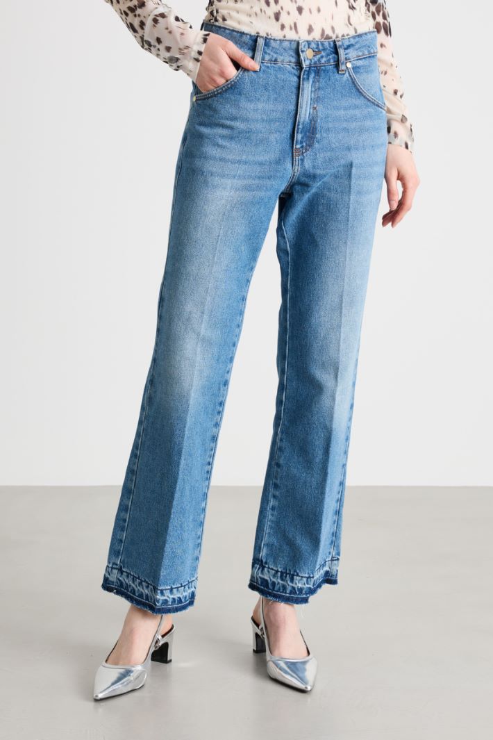 Jeans con fondo sfrangiato Intrend - 2