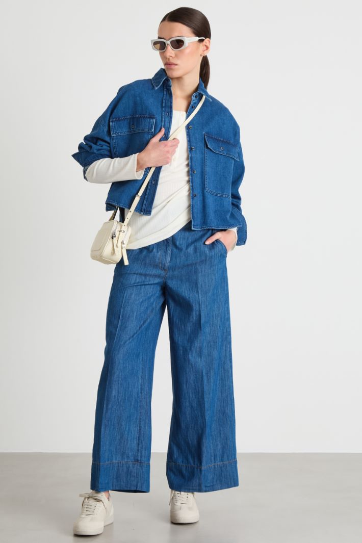 Wide-leg jeans with yoke Intrend