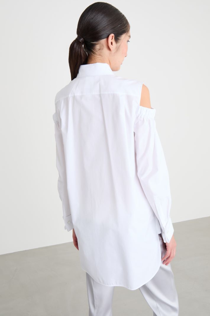 Shoulder cut-out shirt Intrend - 4
