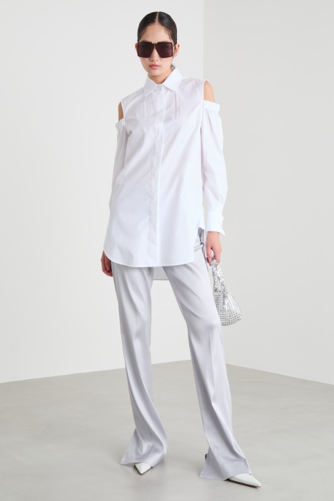 Shoulder cut-out shirt Intrend