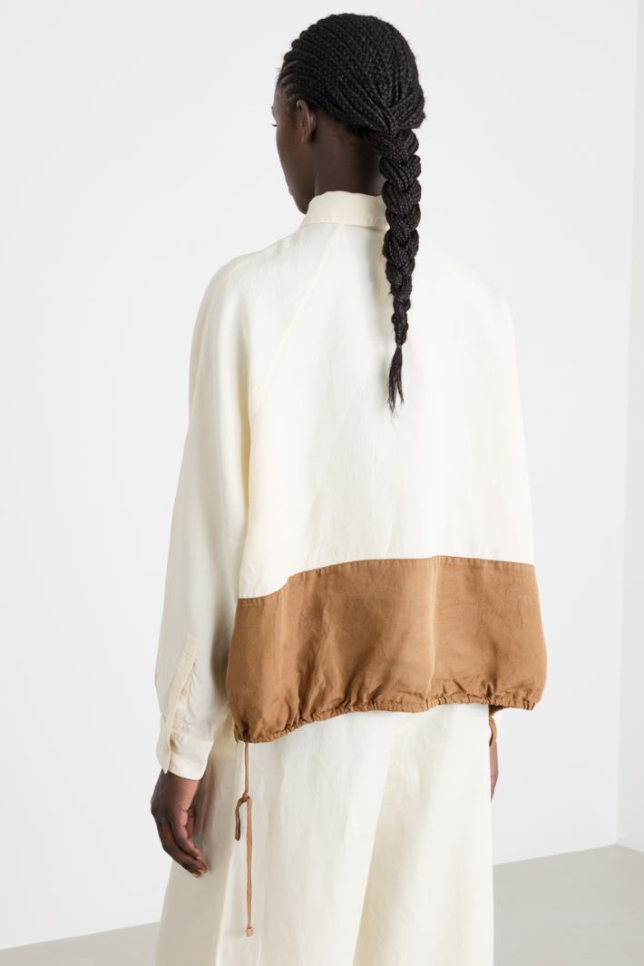 Blusa boxy in twill Intrend - 4