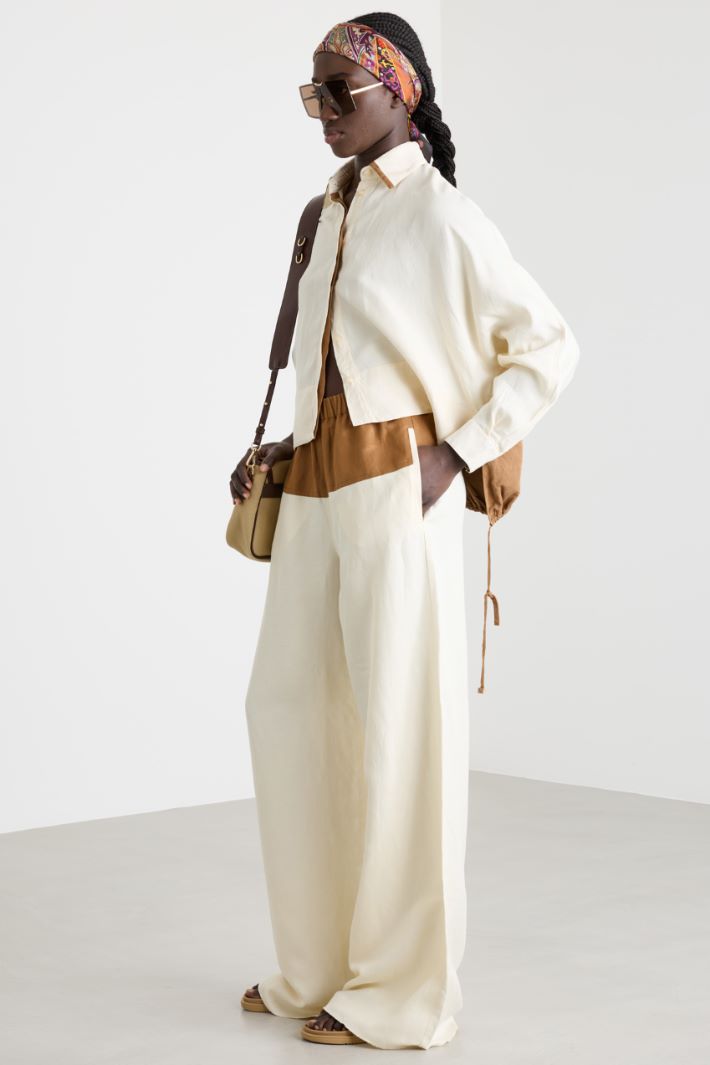 Blusa boxy in twill Intrend