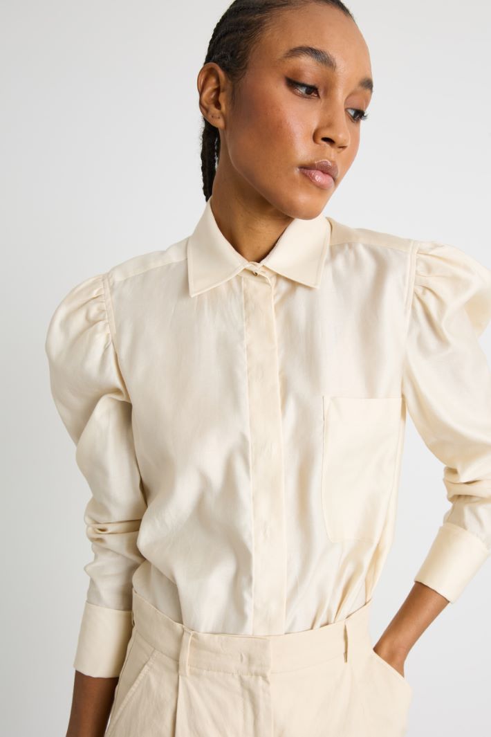 Blusa in raso Intrend - 3