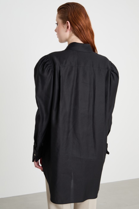 Blusa in raso