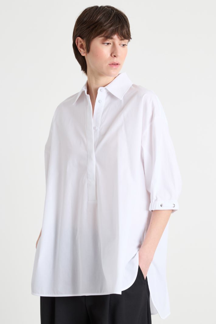 Wide-fit poplin shirt Intrend - 2
