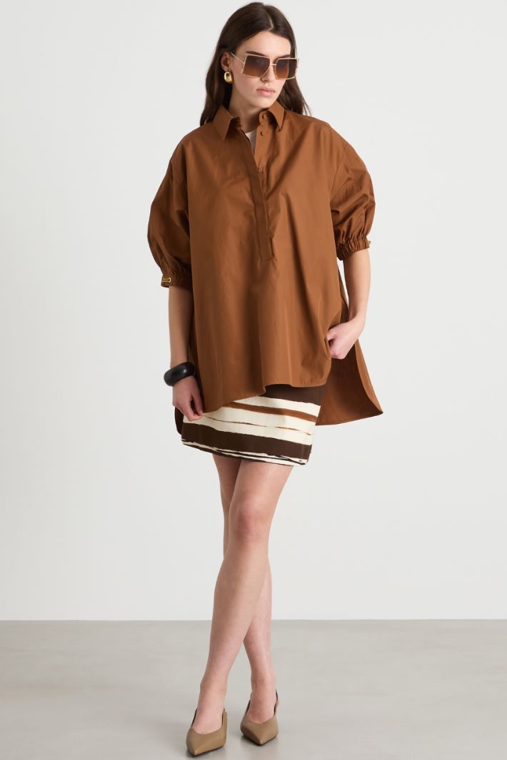 Camisa amplia de popelina Intrend