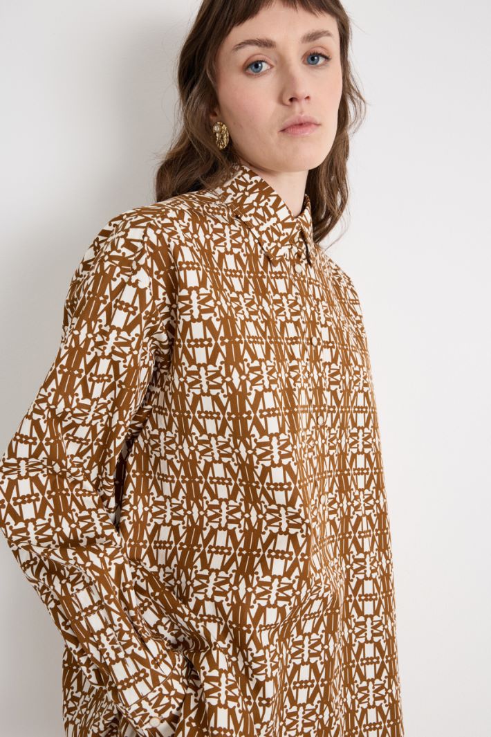 Blusa over in popeline stampato Intrend - 3