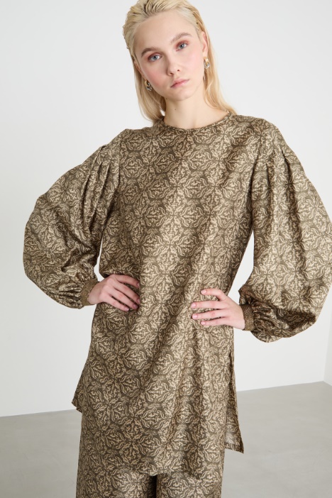 Long printed silk blouse Intrend