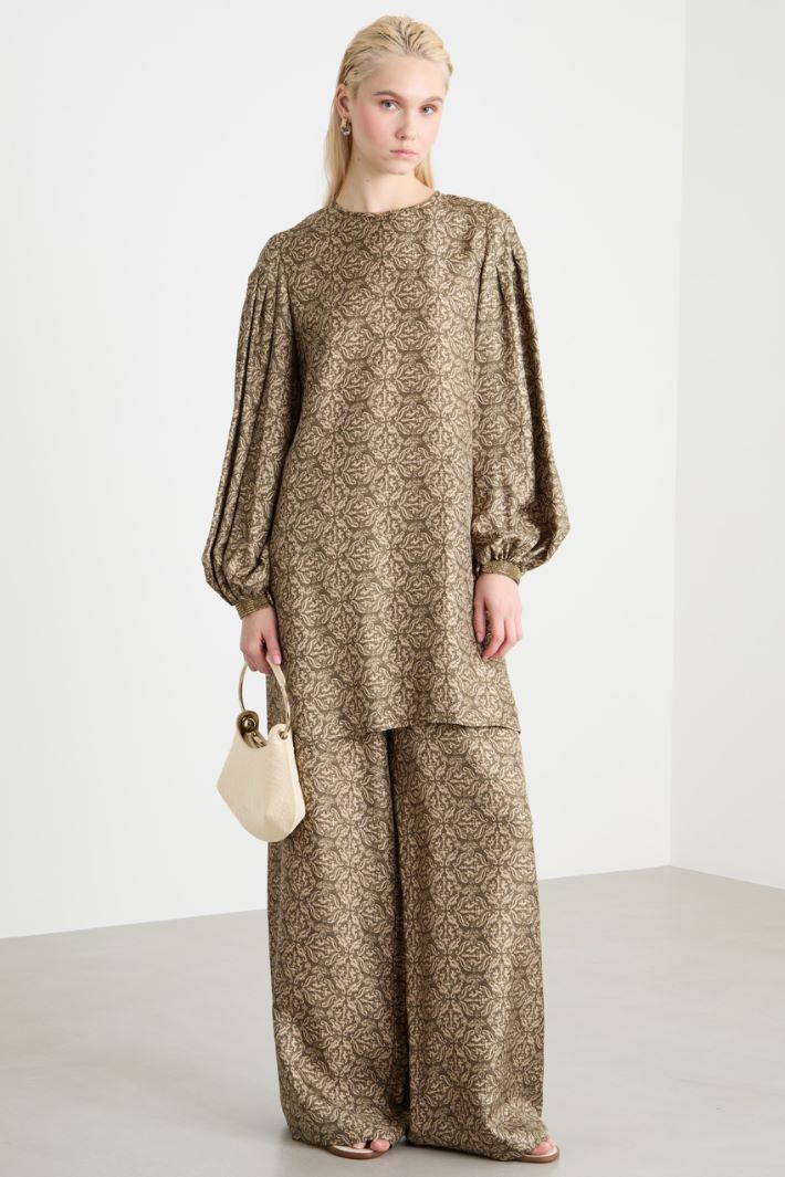 Long printed silk blouse Intrend
