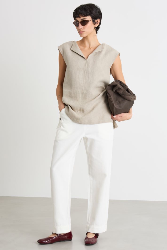 Lightweight linen blouse Intrend