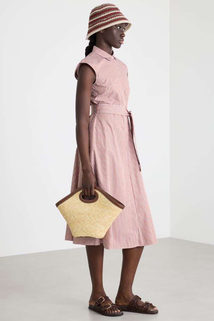 Abito chemisier con cintura Intrend