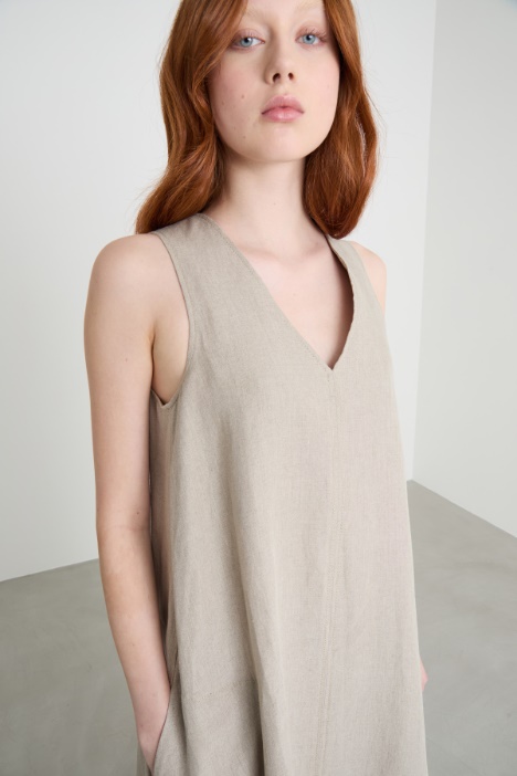 Abito svasato senza maniche