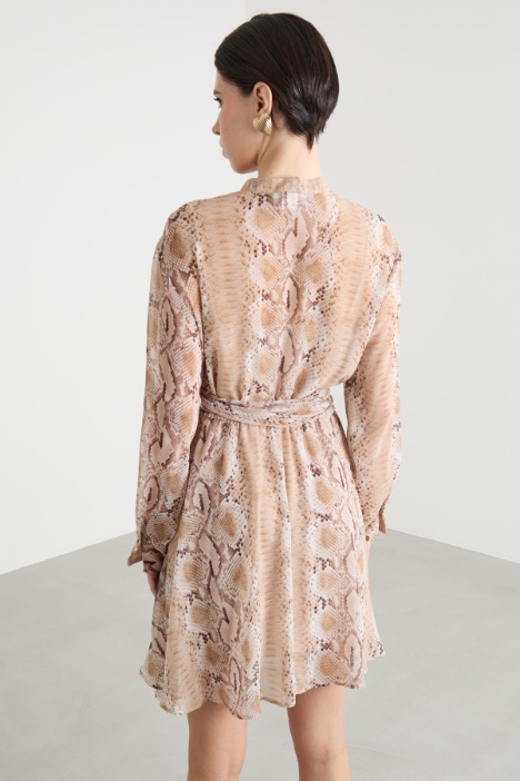 Vestido de georgette con estampado animal