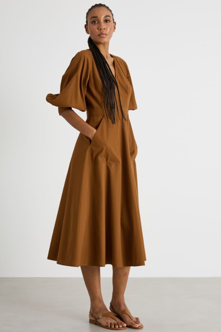 Midi dress with puff sleeves Intrend - 2