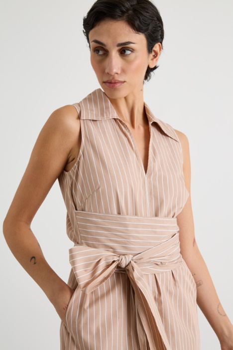 Abito in popeline con cintura