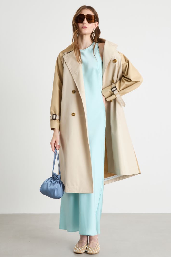 Abito lungo in raso fluido Intrend