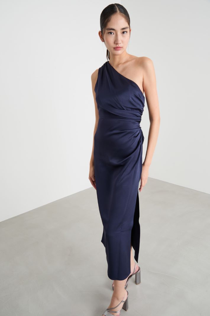 Satin one-shoulder dress Intrend - 2