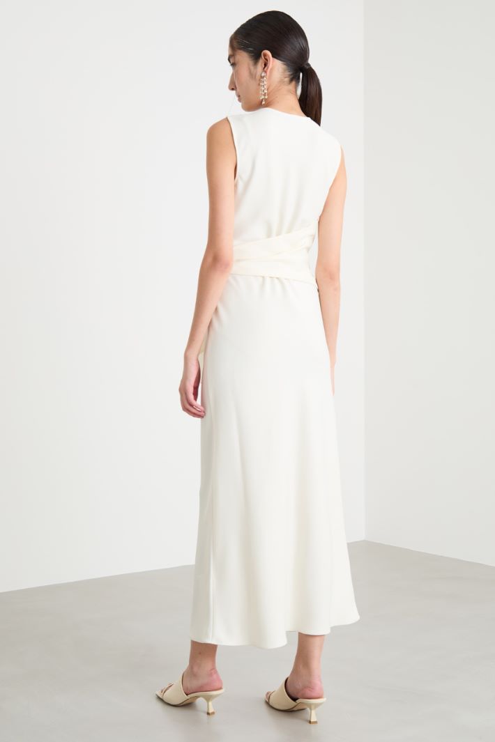 Long satin dress Intrend - 4