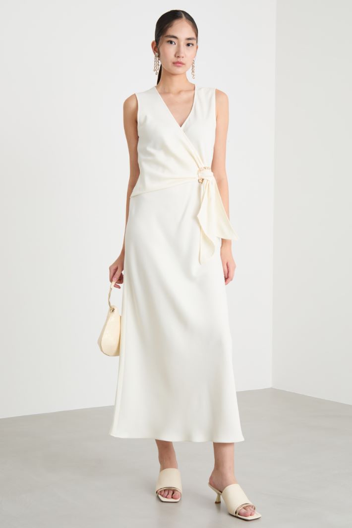 Long satin dress Intrend