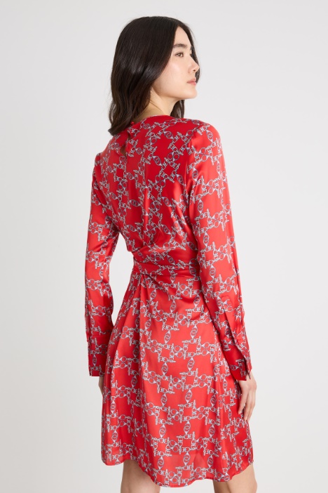 Vestido de satén estampado