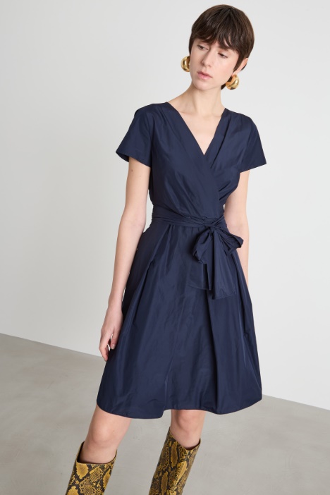 Abito a portafoglio in taffetà