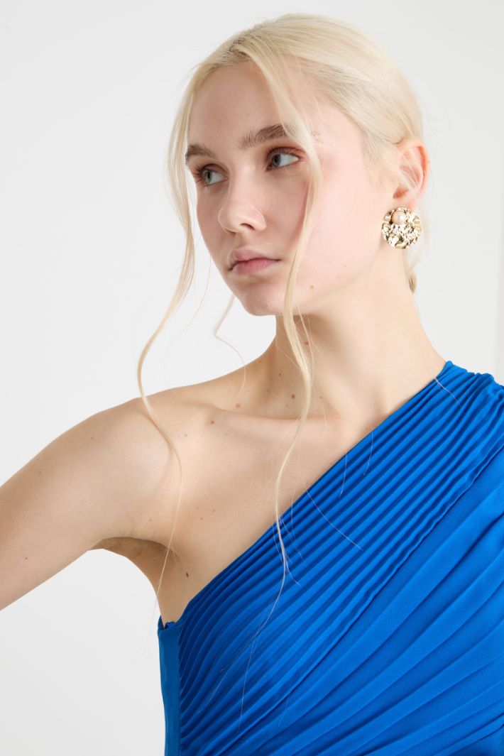 One-shoulder pleated dress Intrend - 3