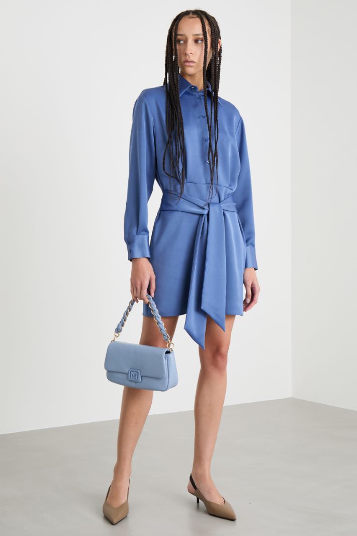 Satin dress Intrend