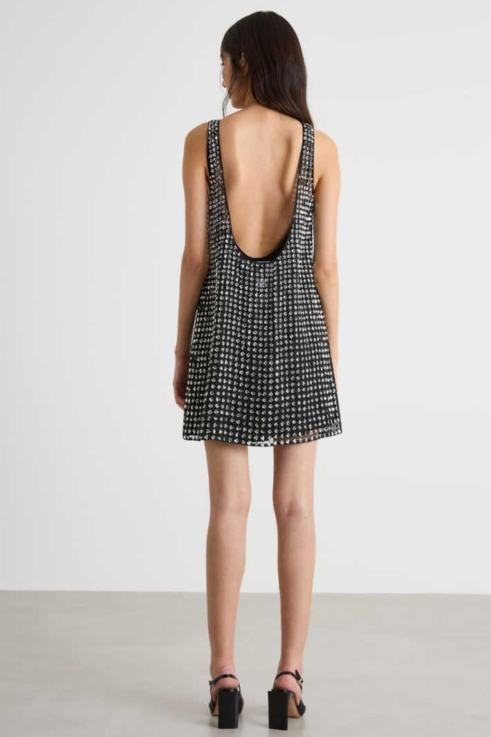 Short sequinned organza dress Intrend - 4