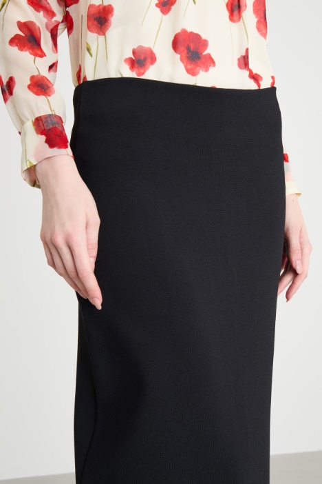 Gonna lunga con vita elasticizzata