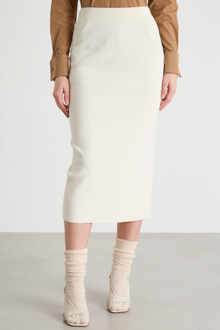 Slit-back pencil skirt Intrend - 2