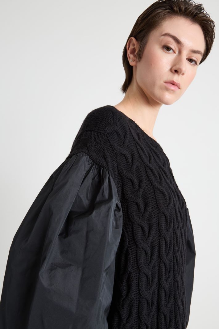 Cable-knit dress with balloon sleeves Intrend - 3