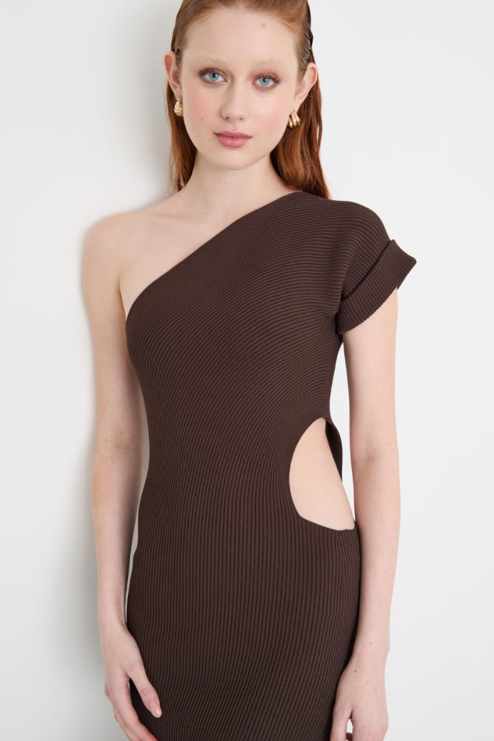 Abito monospalla a coste Intrend - 3