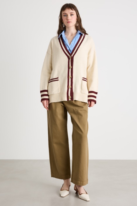 Cardigan con dettagli a contrasto Intrend