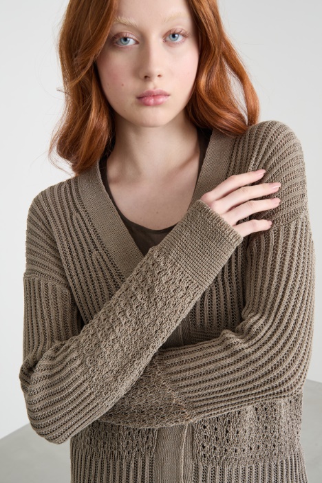 Cardigan con scollo a V