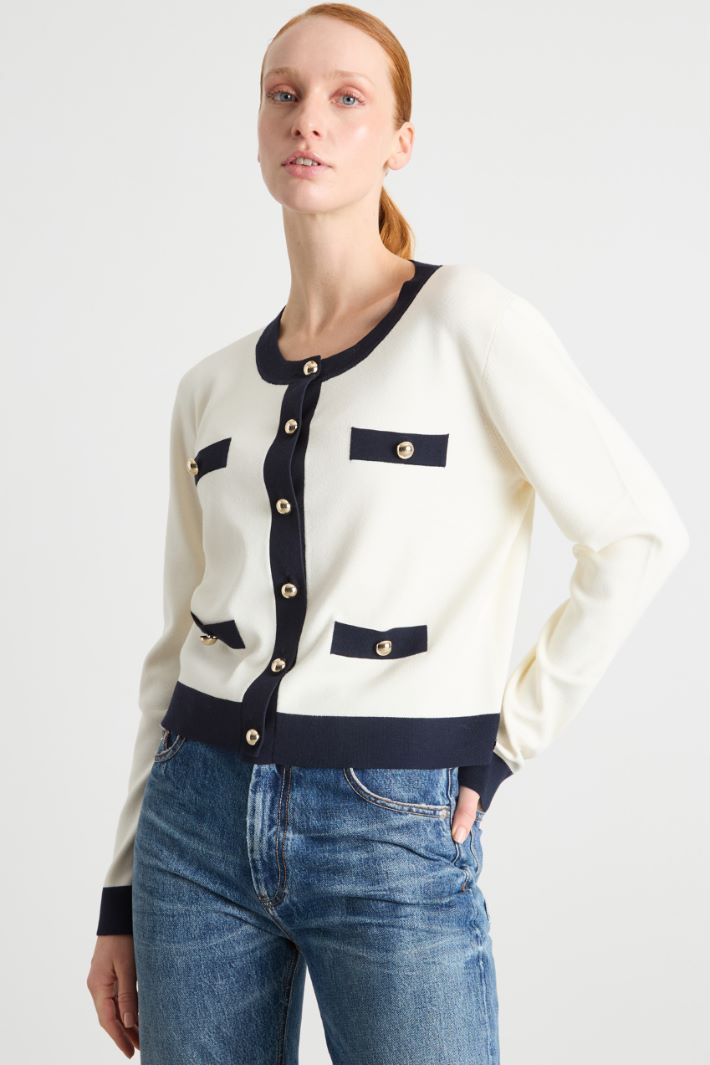 Boxy cardigan with contrast trims Intrend - 2