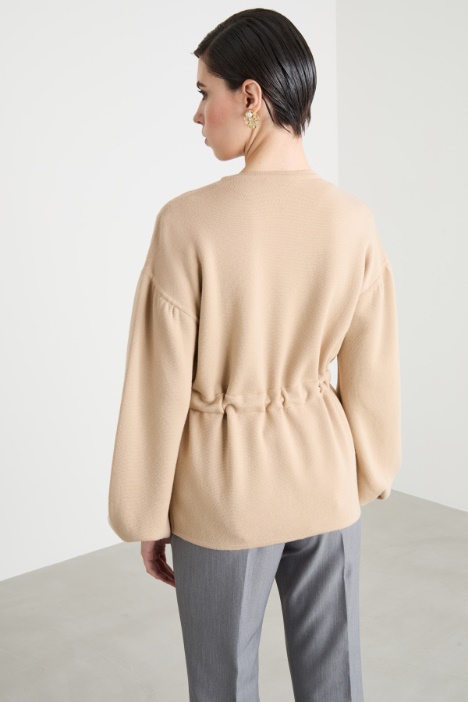 Cardigan in lana con coulisse