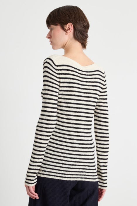 Maglia bouclé a costine