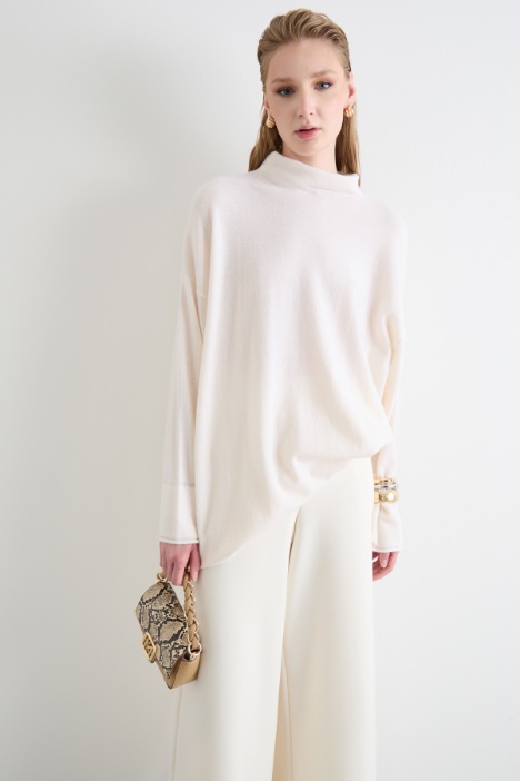 Relaxed-fit roll-neck jumper Intrend