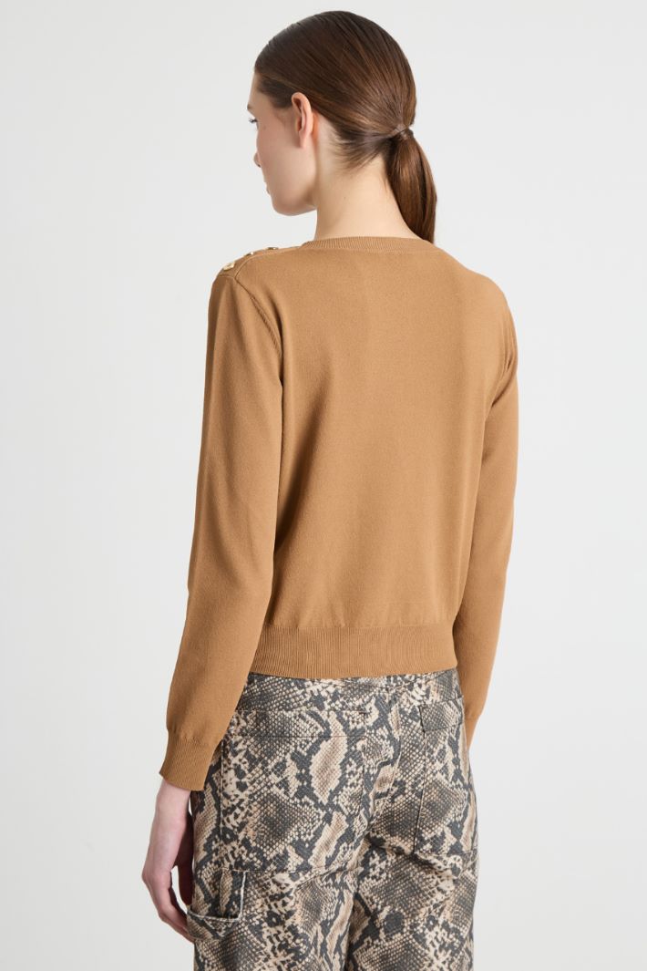 Button-detail bouclé jumper Intrend - 4