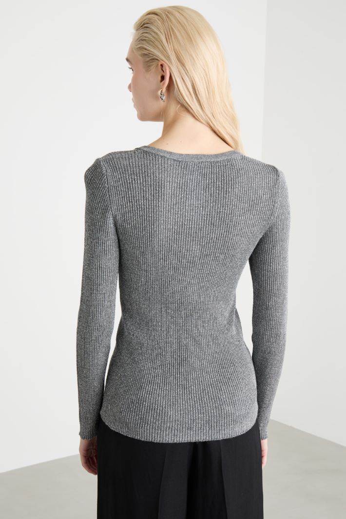 Metallic-finish knit Henley top Intrend - 4