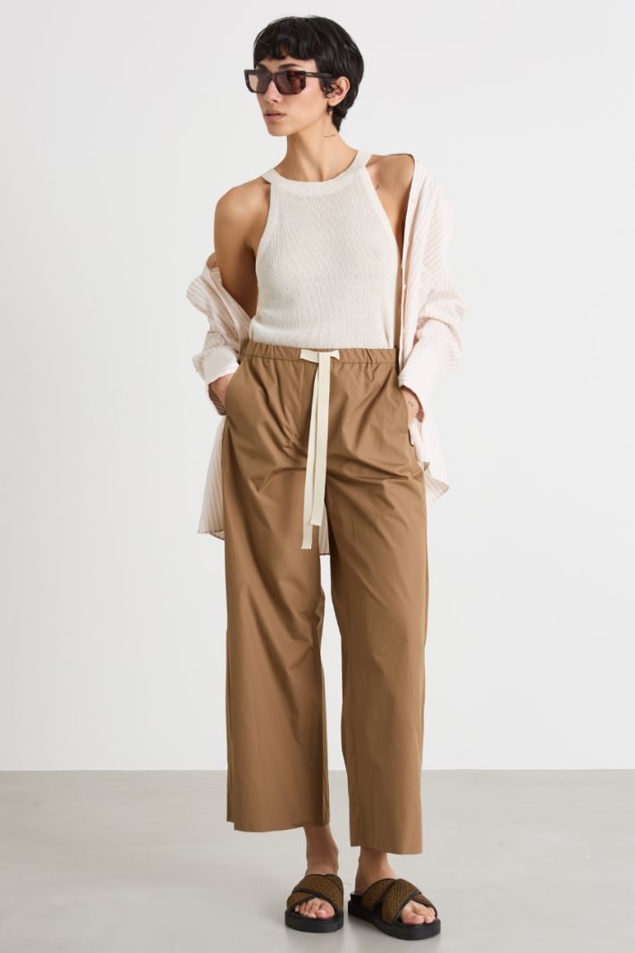 Knit halterneck top Intrend