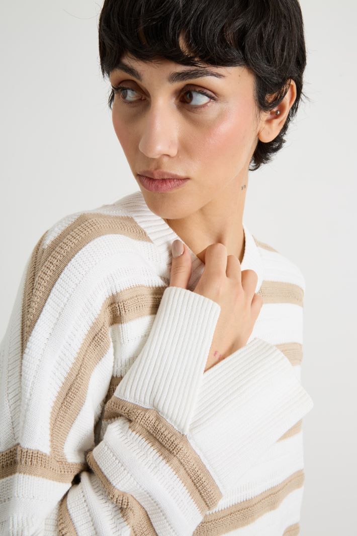 Crew-neck jumper Intrend - 3