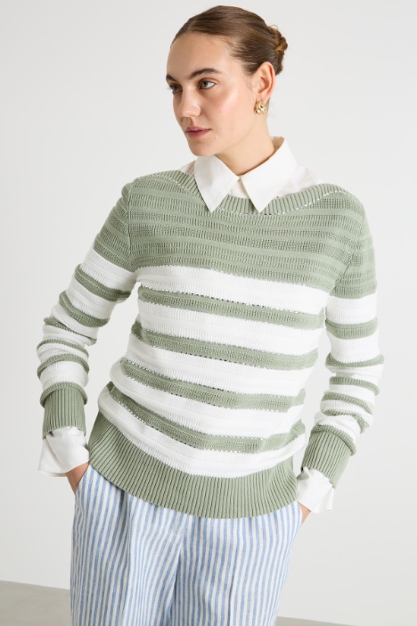 Rhinestone jumper Intrend